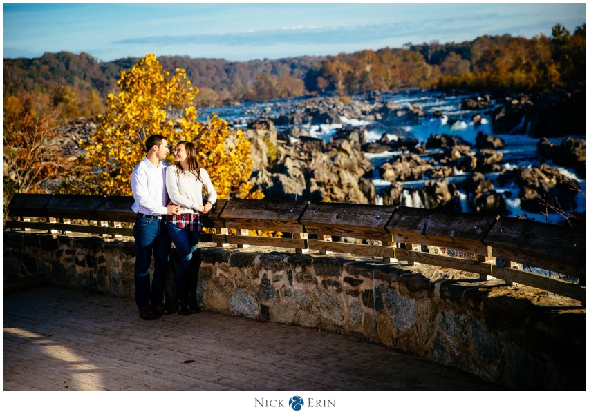 Donner_Photography_Great Fall Engagement_Samantha and Bill_0004
